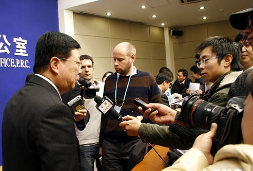 中国消费者协会发布了36项城市住宅物业服务调查的经验报告